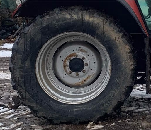 Michelin 650-65R38